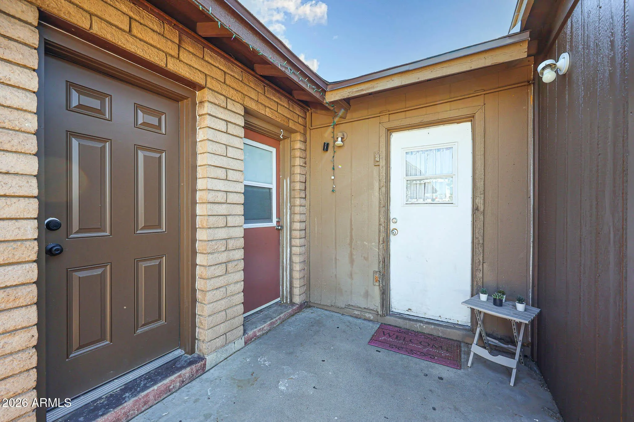 558 S Lesueur photo 2