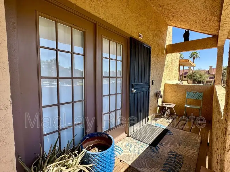 4901 S Calle Los Cerros Dr photo 3