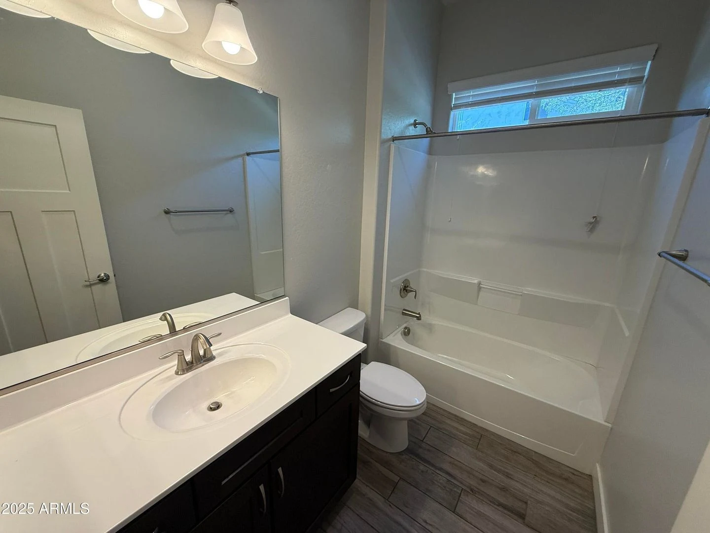 15694 W Melvin St photo 5