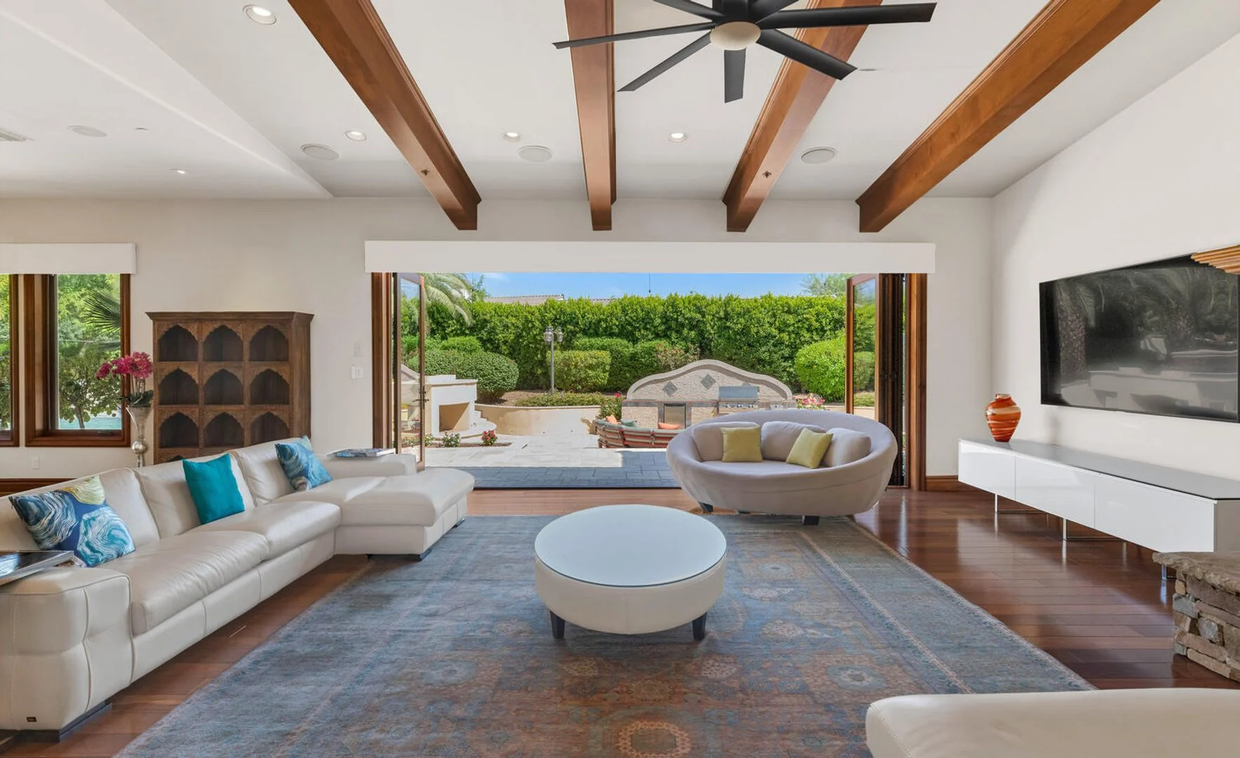Rates Vary: $19,995 - $39,995 photo 2