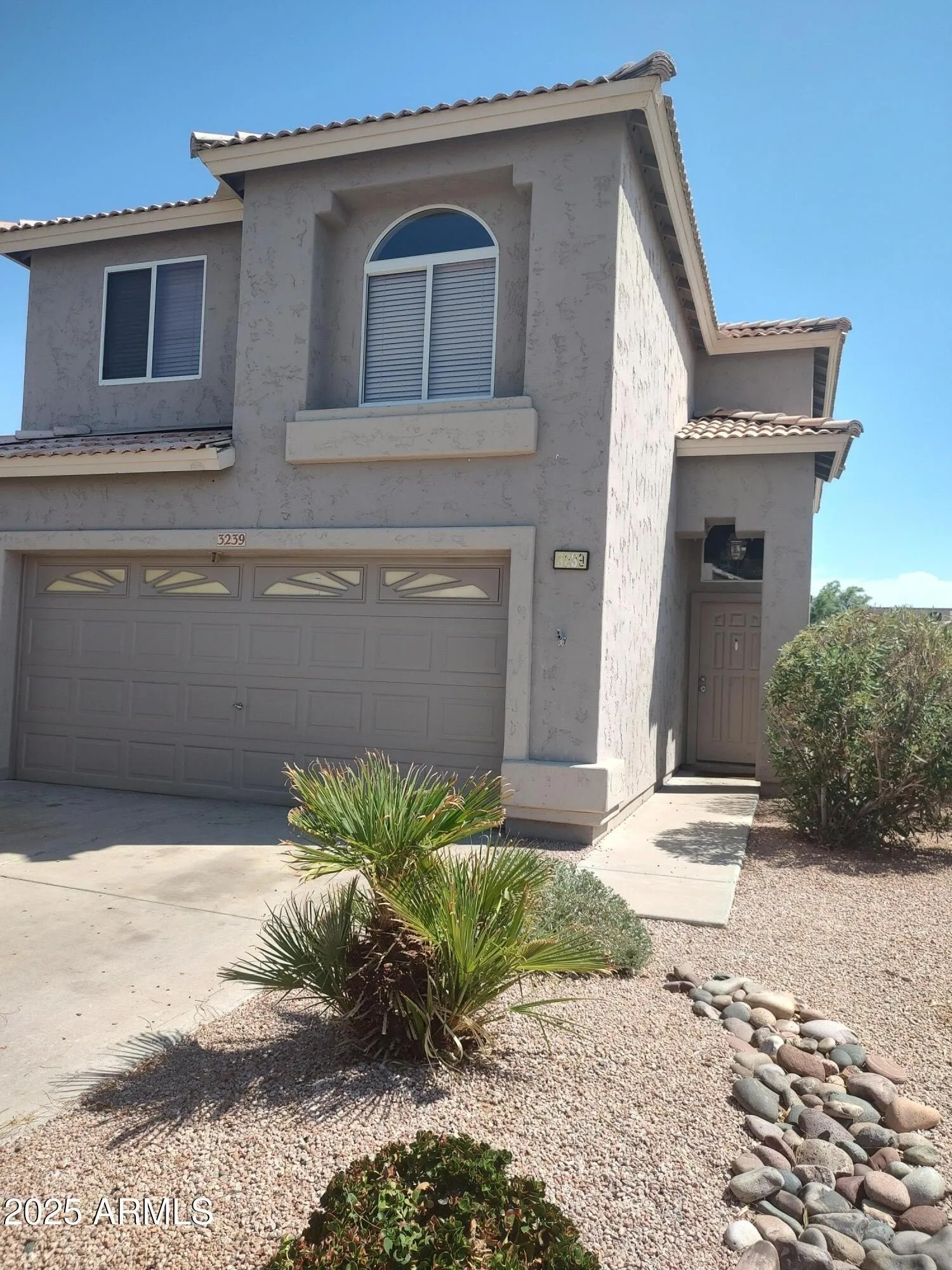 3239 E Kerry Ln Phoenix, AZ 85050