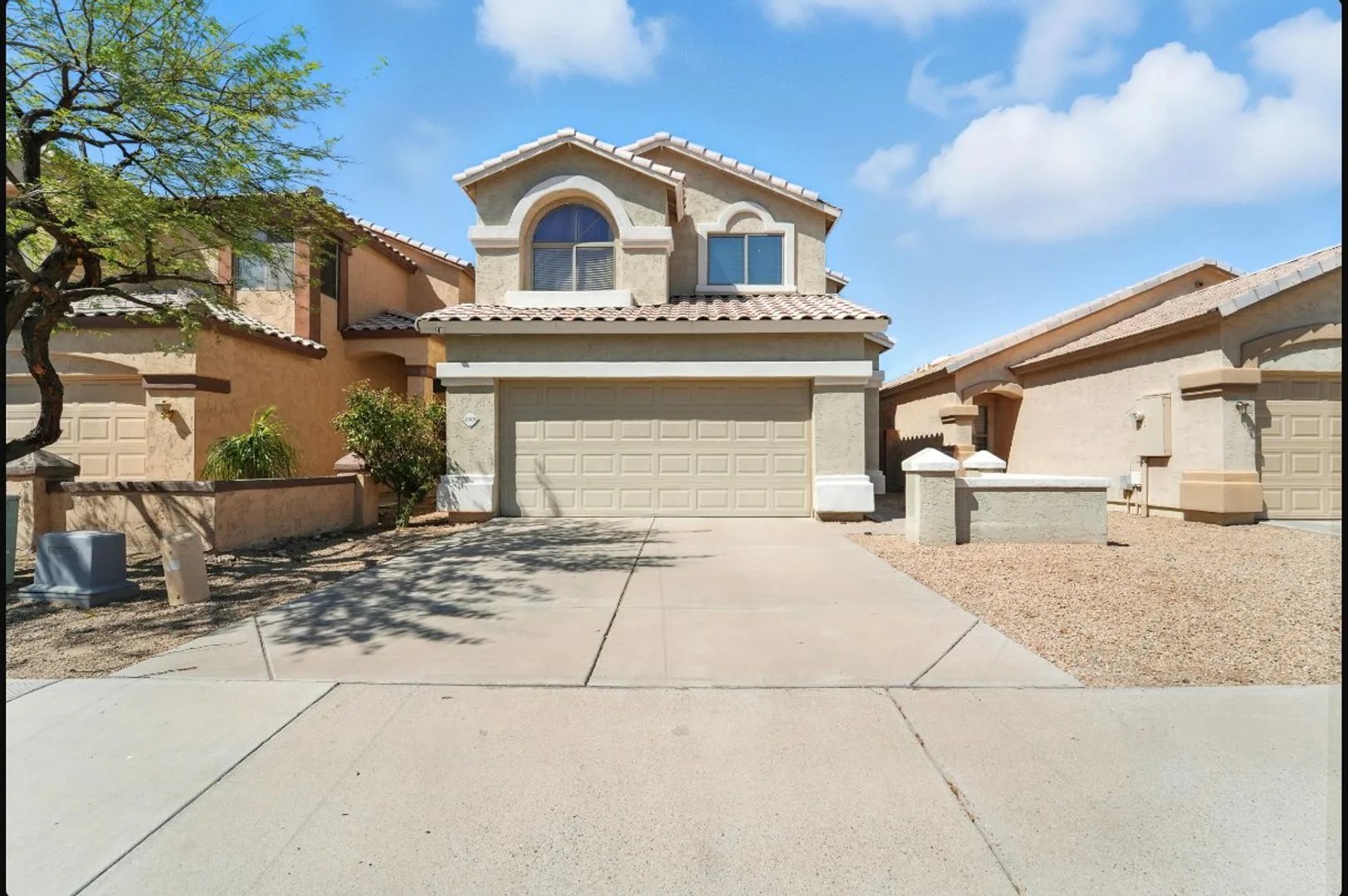 Spacious Avondale Home in Gated Community with Pool Access photo 2