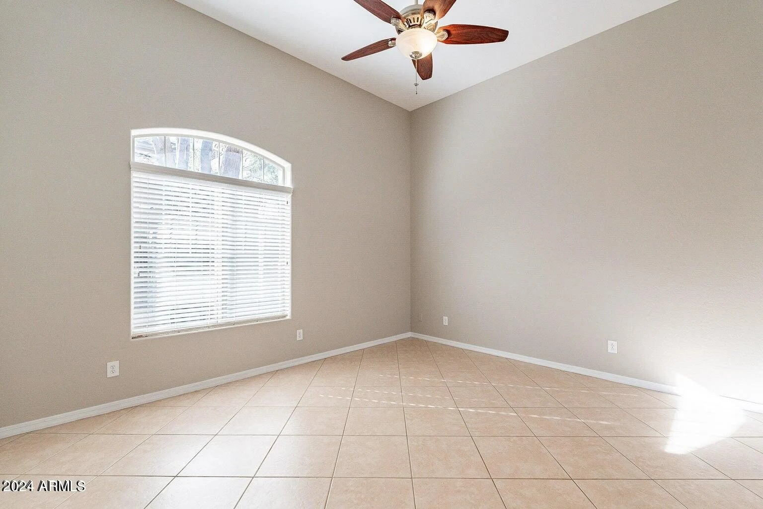 3653 W Bryce Ct New River, AZ 85086 photo 3