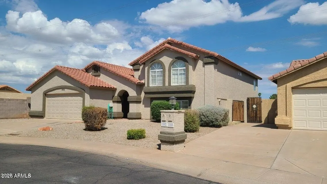 1002 E Hearne Way Gilbert, AZ 85234