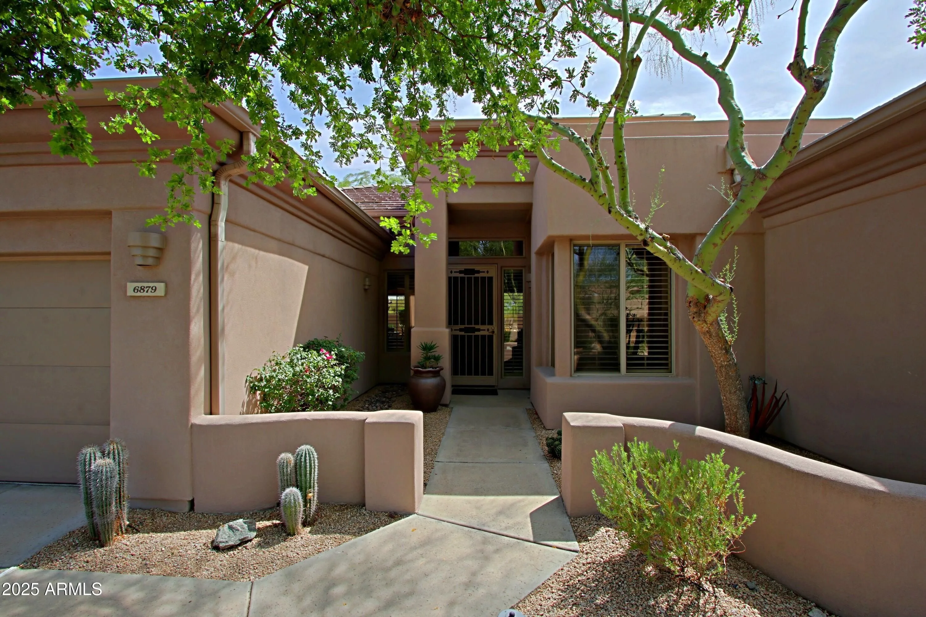 6879 E AMBER SUN Drive photo 5