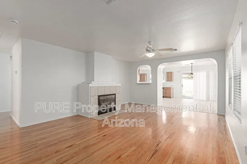 8132 E Onza Ave Mesa, AZ 85212 photo 2