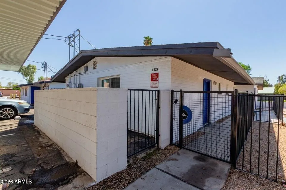 1222 W 4th St Tempe, AZ 85281 photo 2