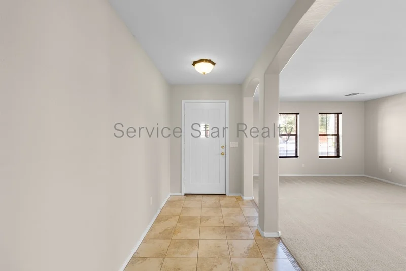 14237 W Aster Dr photo 3
