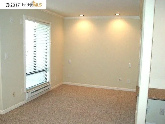 2 Anchor Dr Emeryville, CA 94608 photo 5