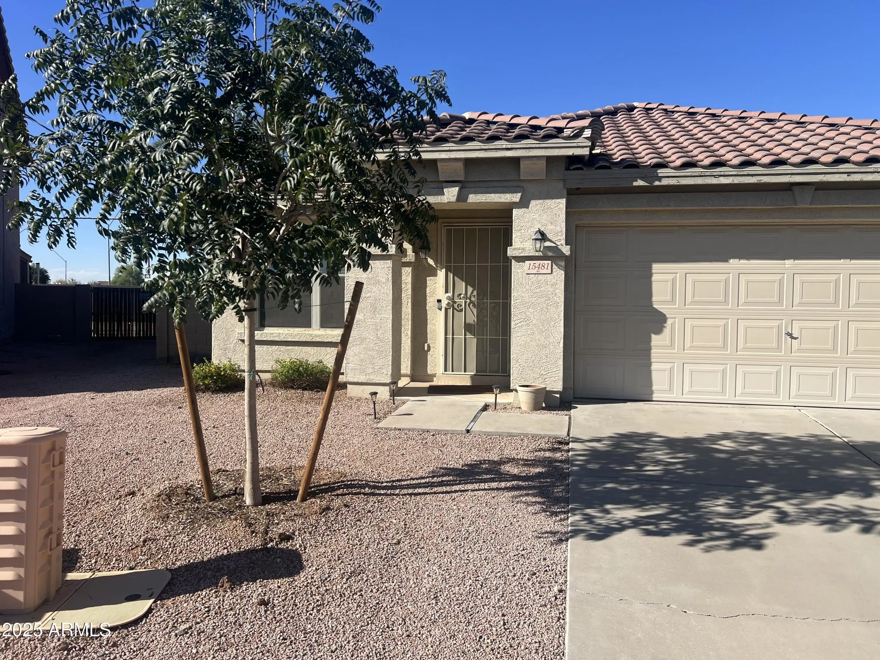 15481 W CAMERON Circle photo 2