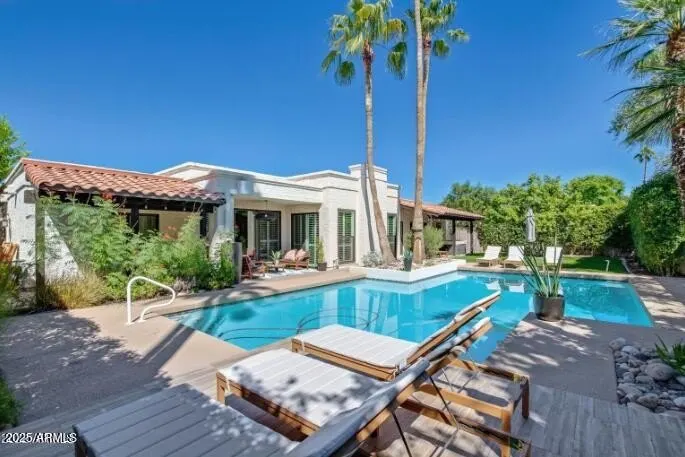 2551 E Missouri Ave Phoenix, AZ 85016 photo 2