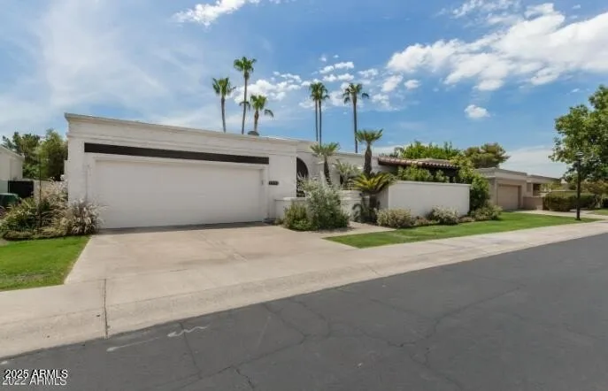 2551 E Missouri Ave Phoenix, AZ 85016 photo 5