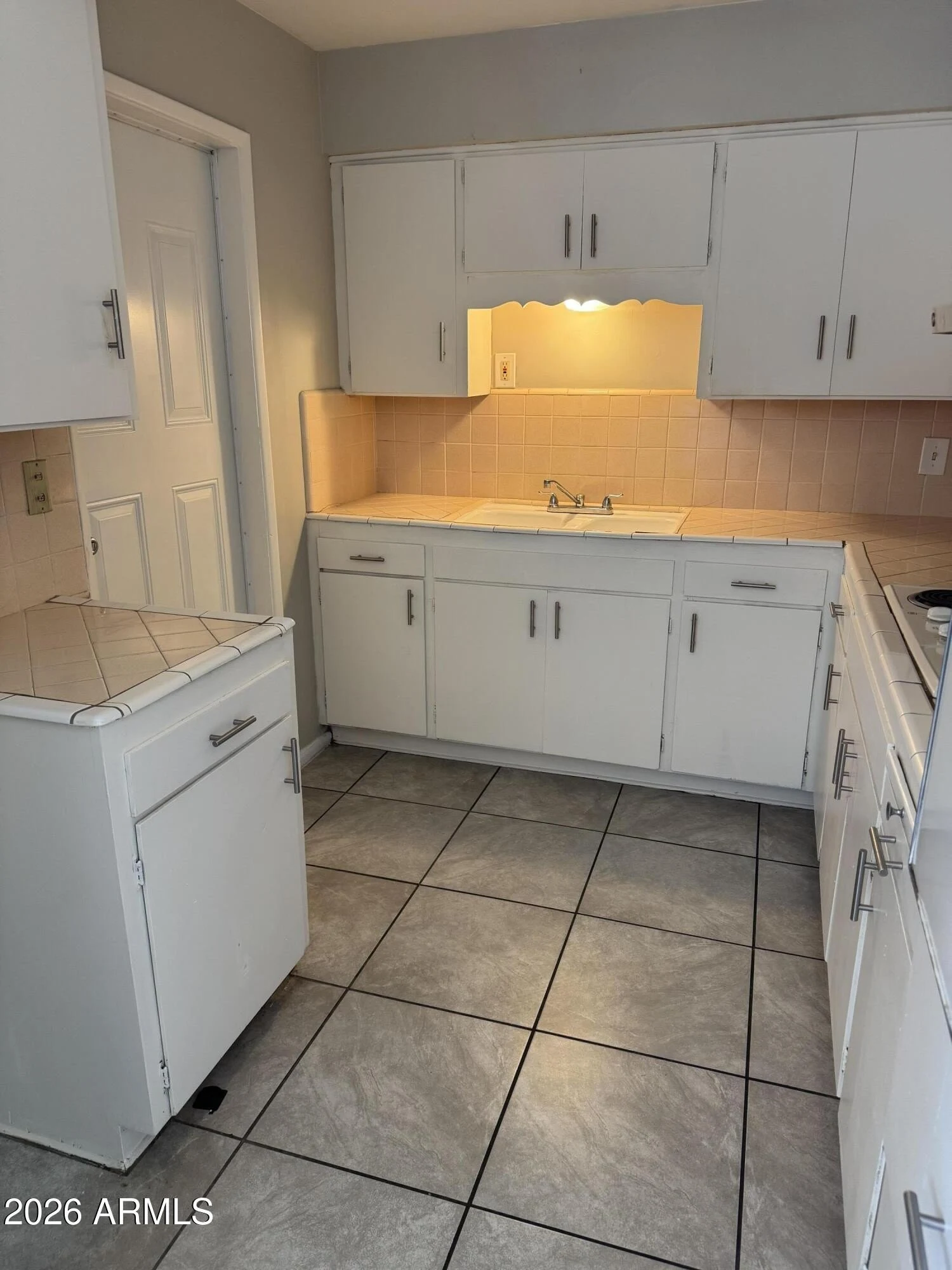 62 S Allen #C photo 2