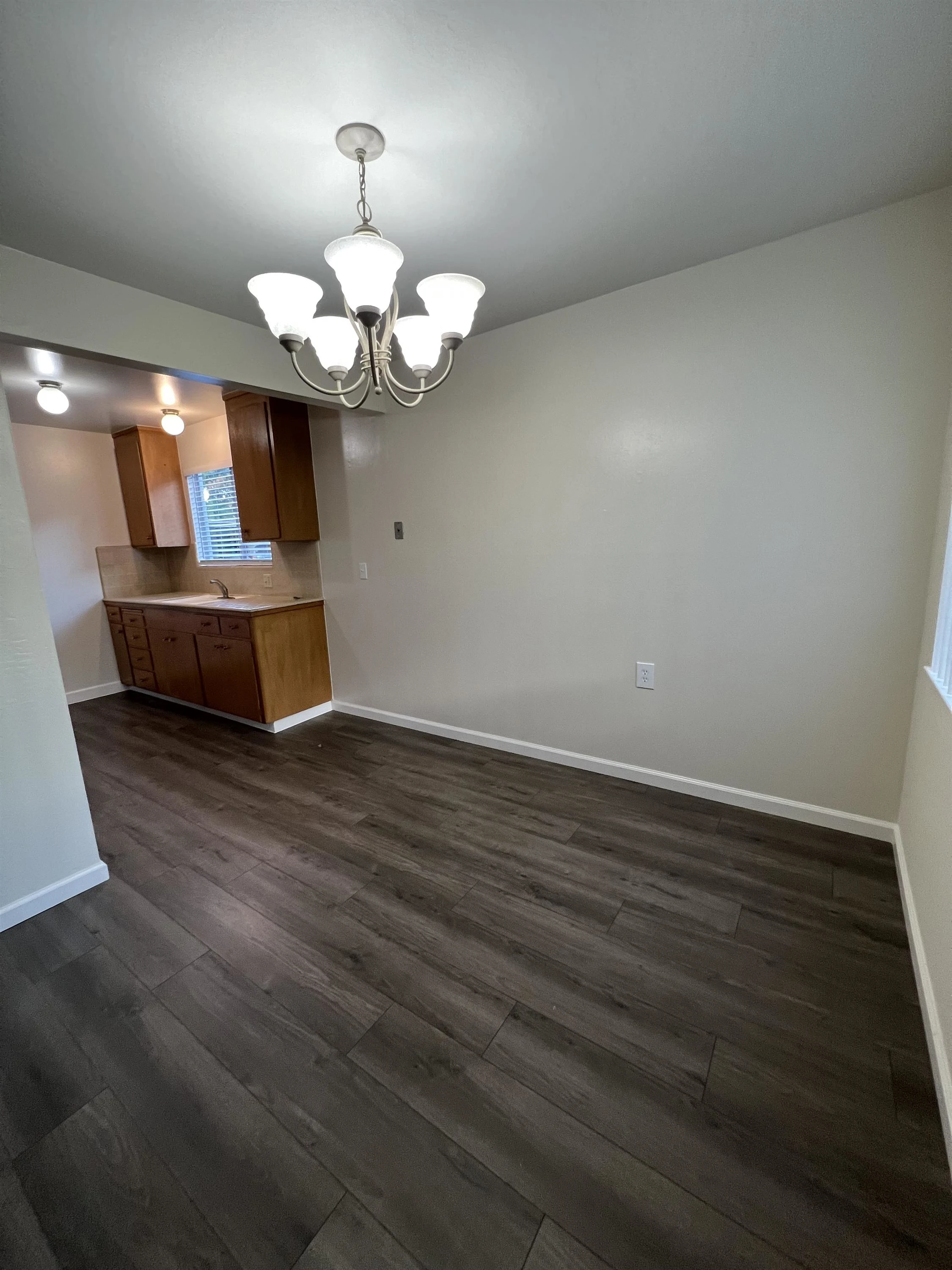144 Carlton Ave unit 3 photo 3