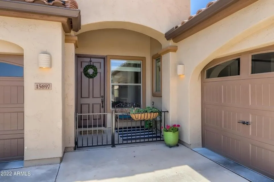 15697 W Westview Dr Goodyear, AZ 85395 photo 2
