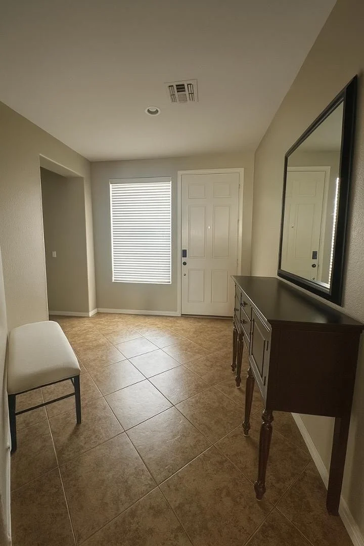 15697 W Westview Dr Goodyear, AZ 85395 photo 3