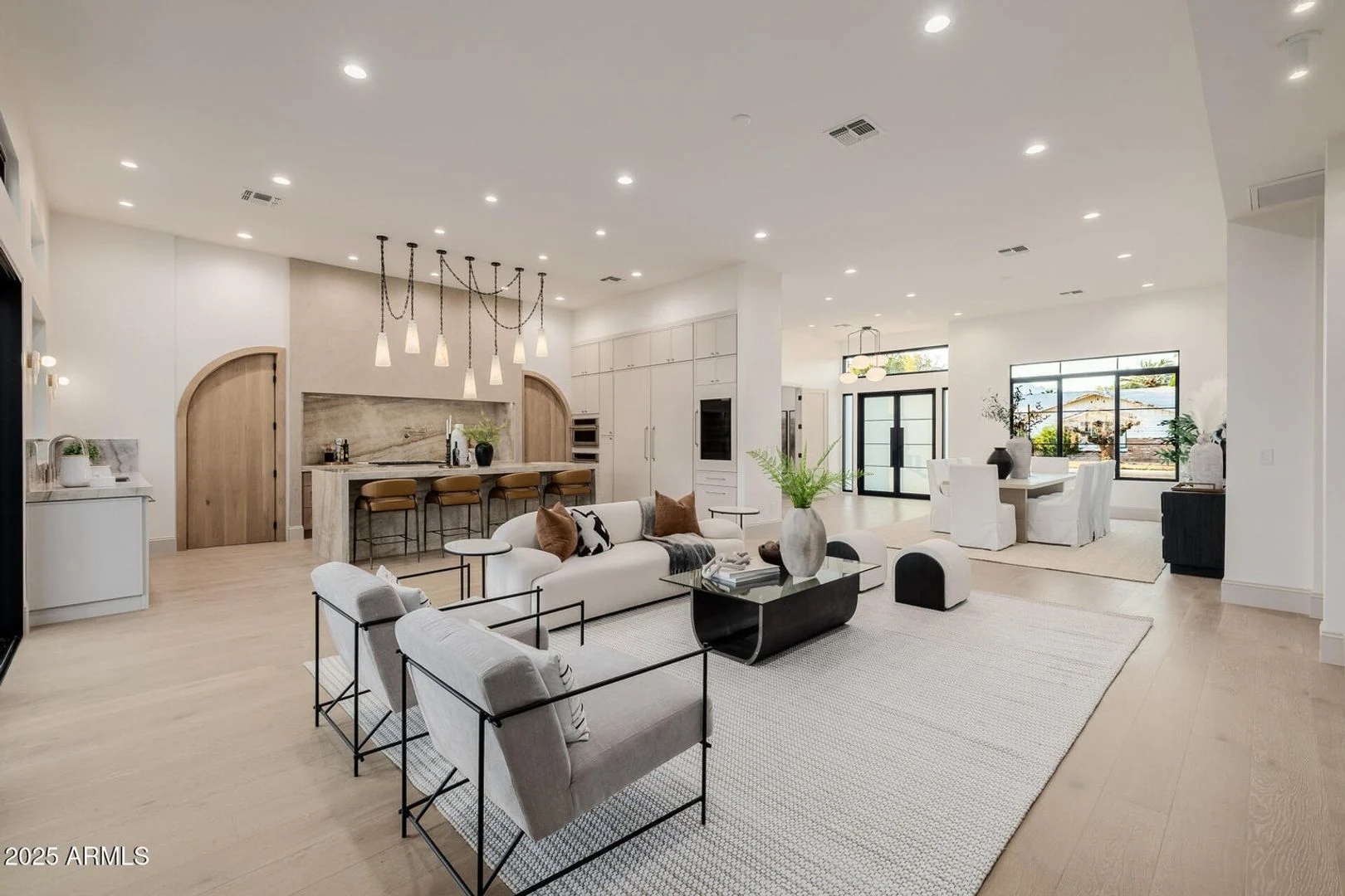 3301 East Elm Street