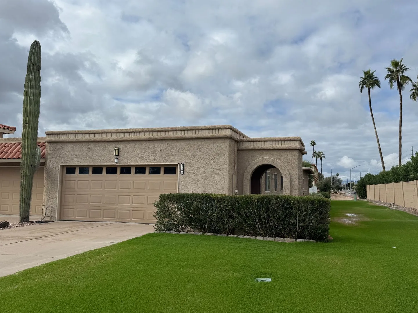 25208 South Angora Court, Sun Lakes, AZ 85248 photo 2