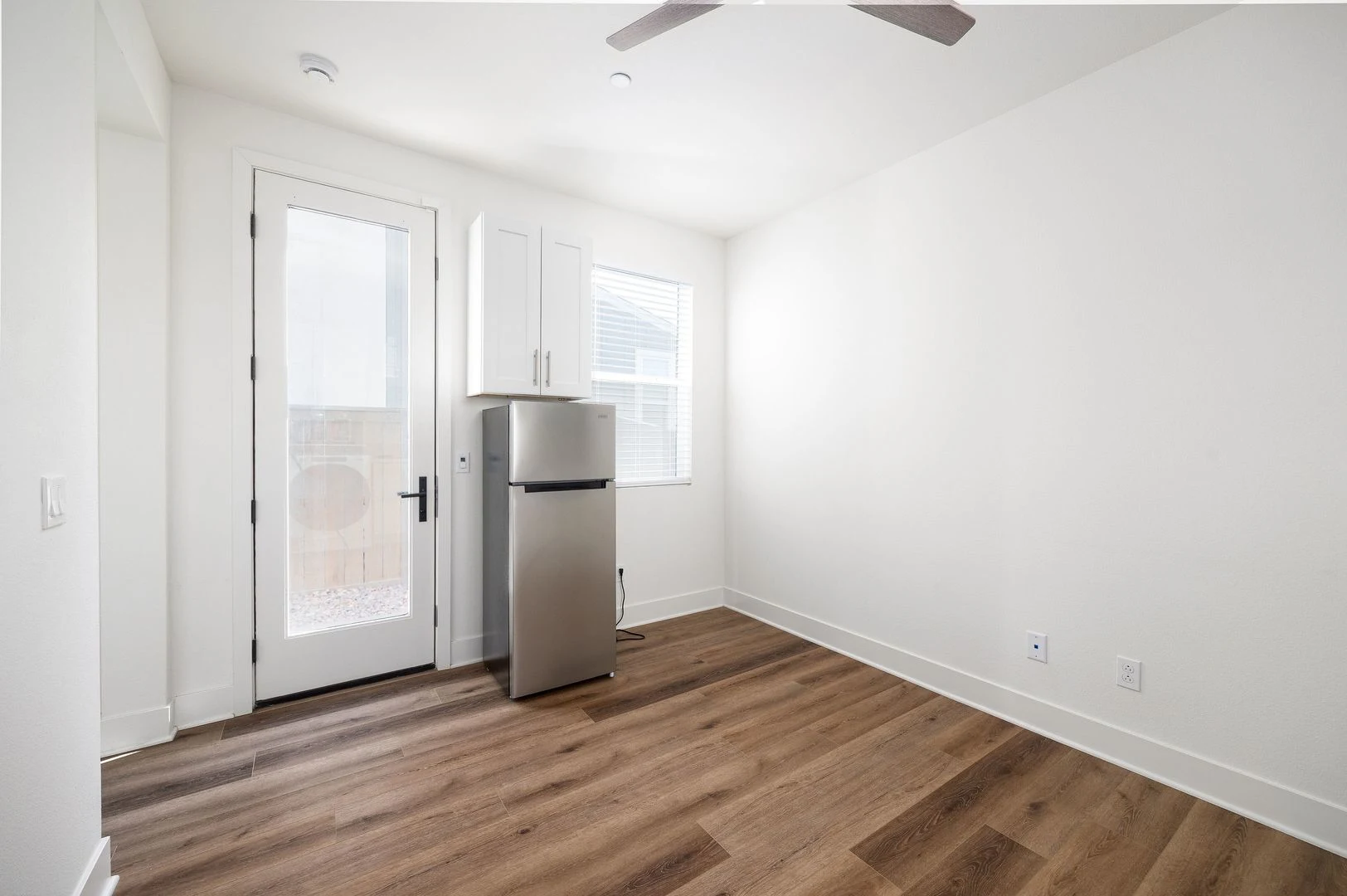 Cozy 1 bedroom unit available in Chula Vista's new neighborhood! photo 4