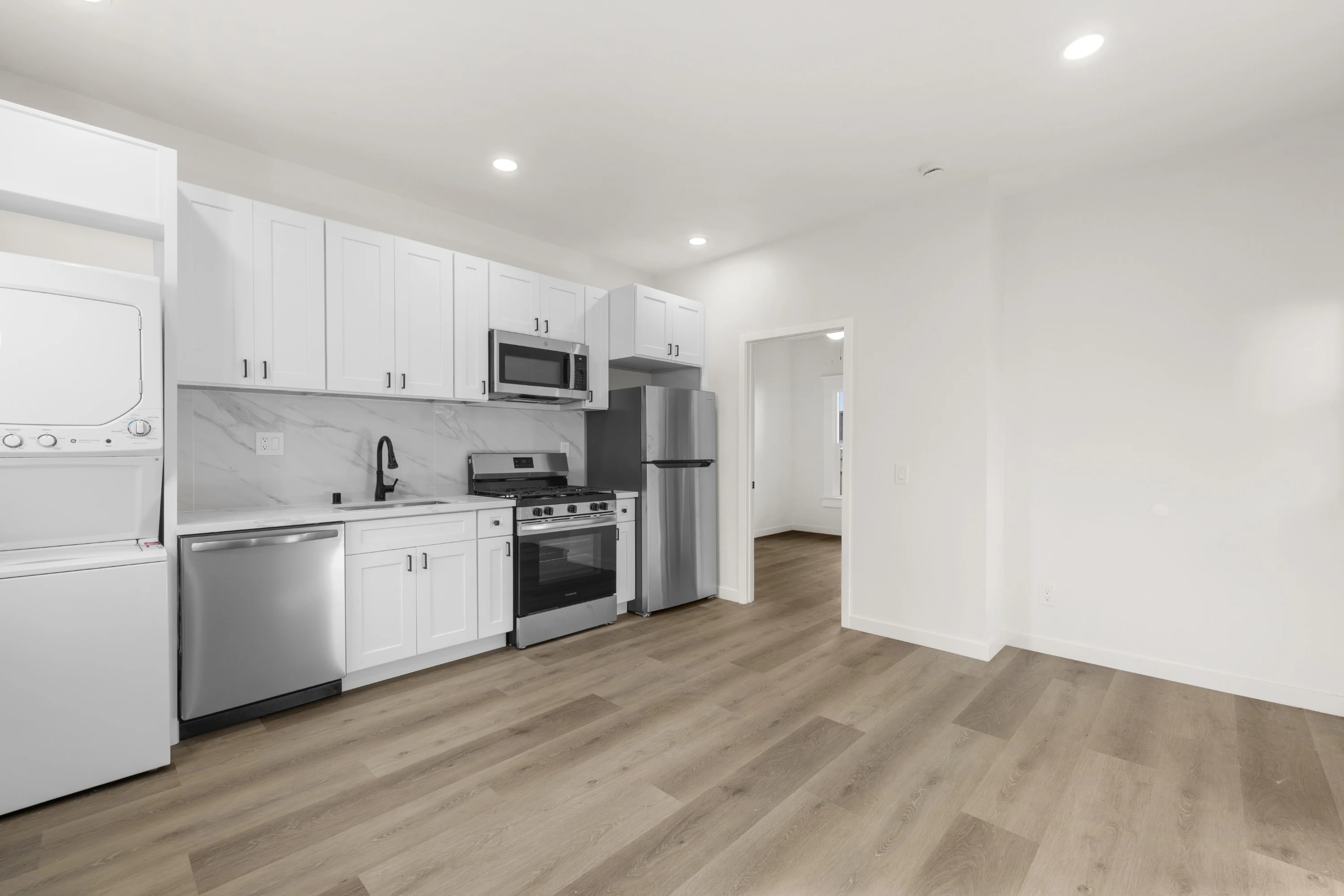 3763 Arnold Ave photo 4
