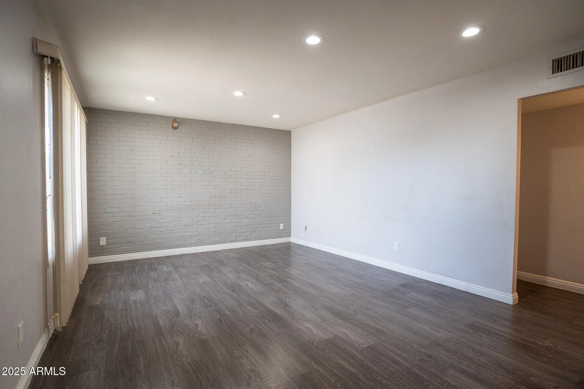 3844 W Lupine Ave Phoenix, AZ 85029 photo 3