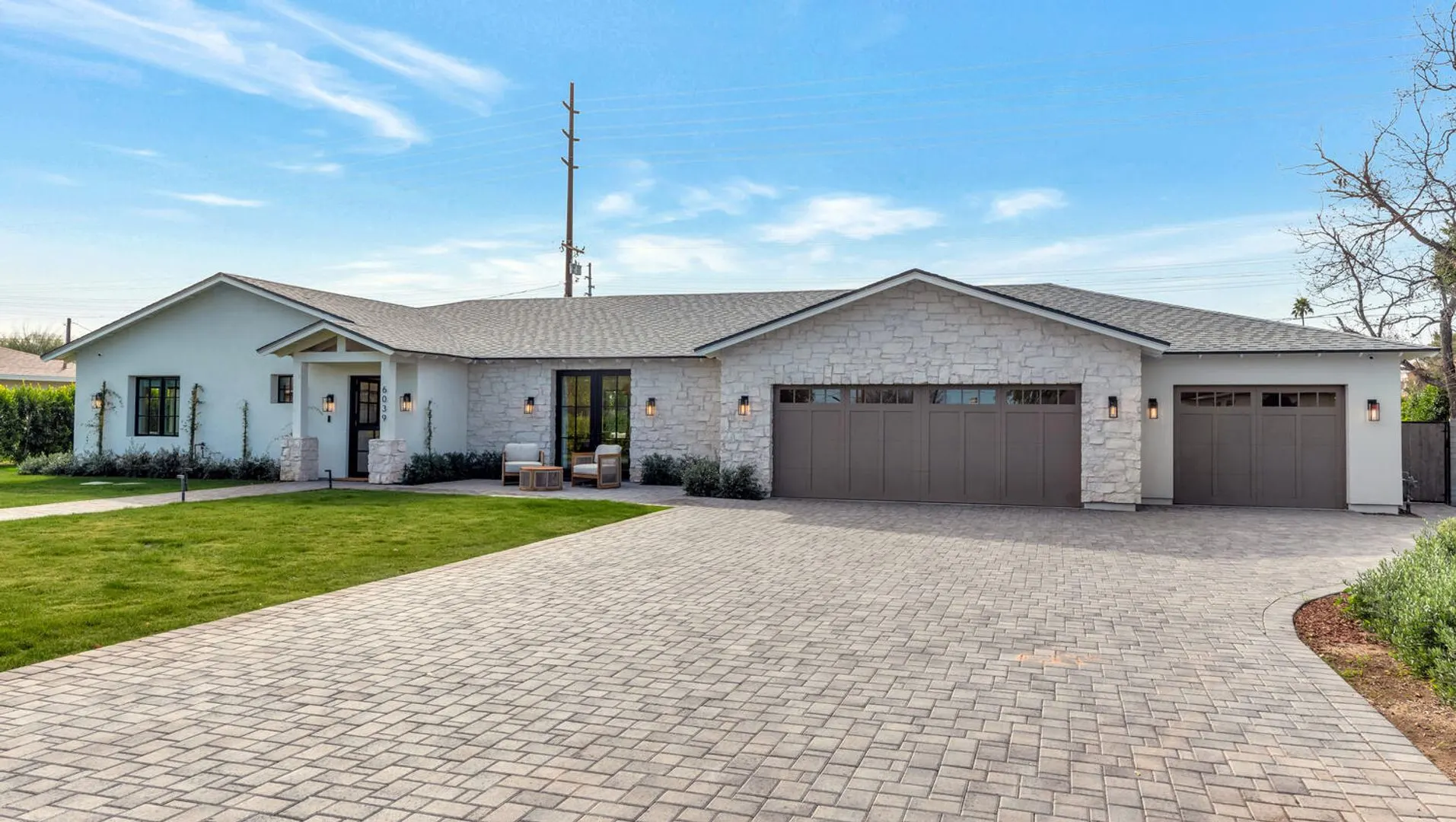 6039 E Calle Camelia Scottsdale, AZ 85251 photo 2