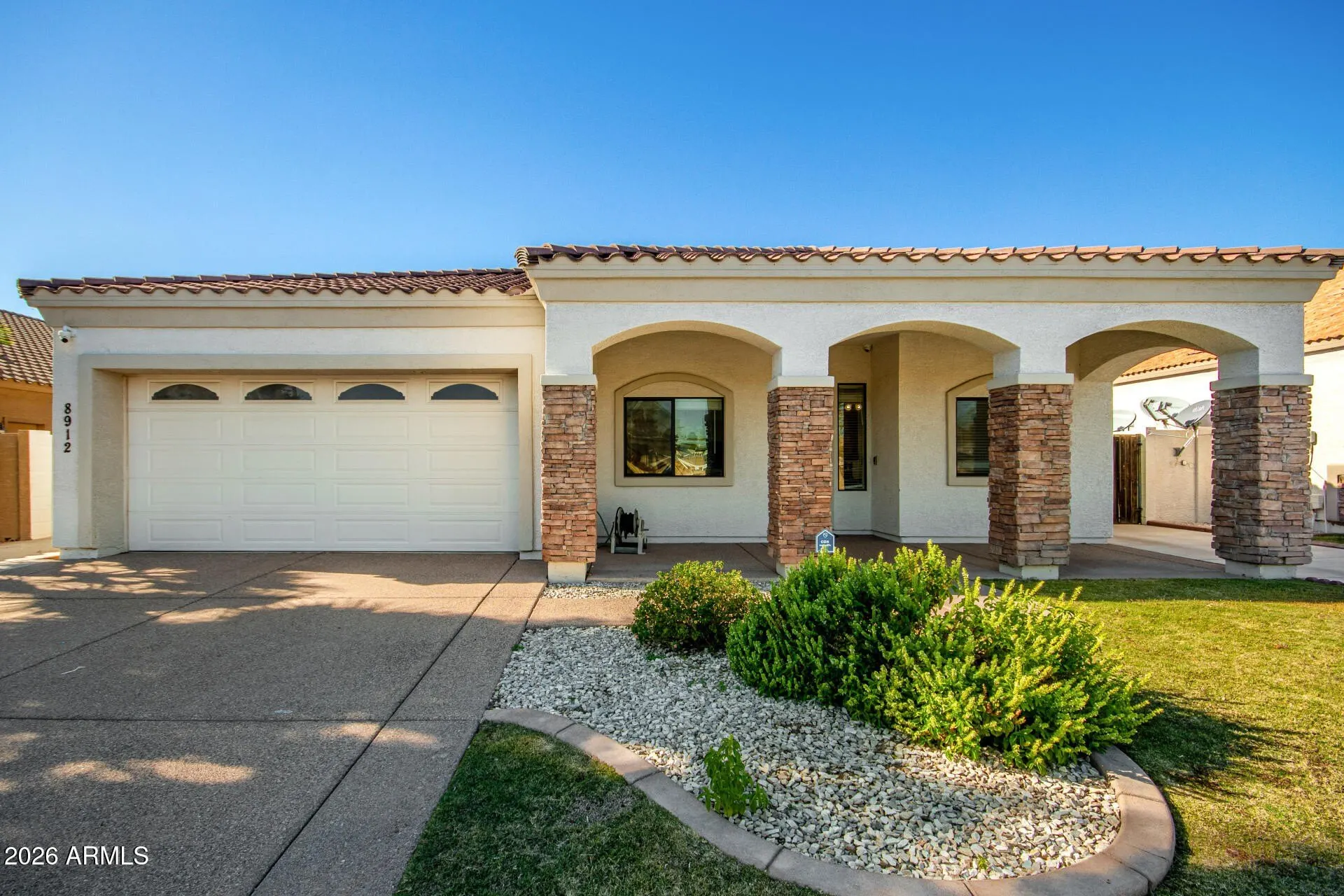 8912 N 15th Ln Phoenix, AZ 85021 photo 2