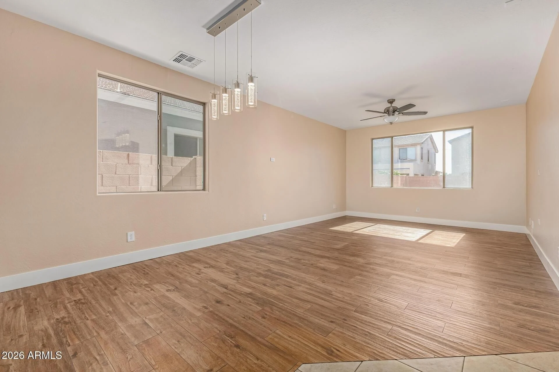 10625 E Knowles Ave Mesa, AZ 85209 photo 5