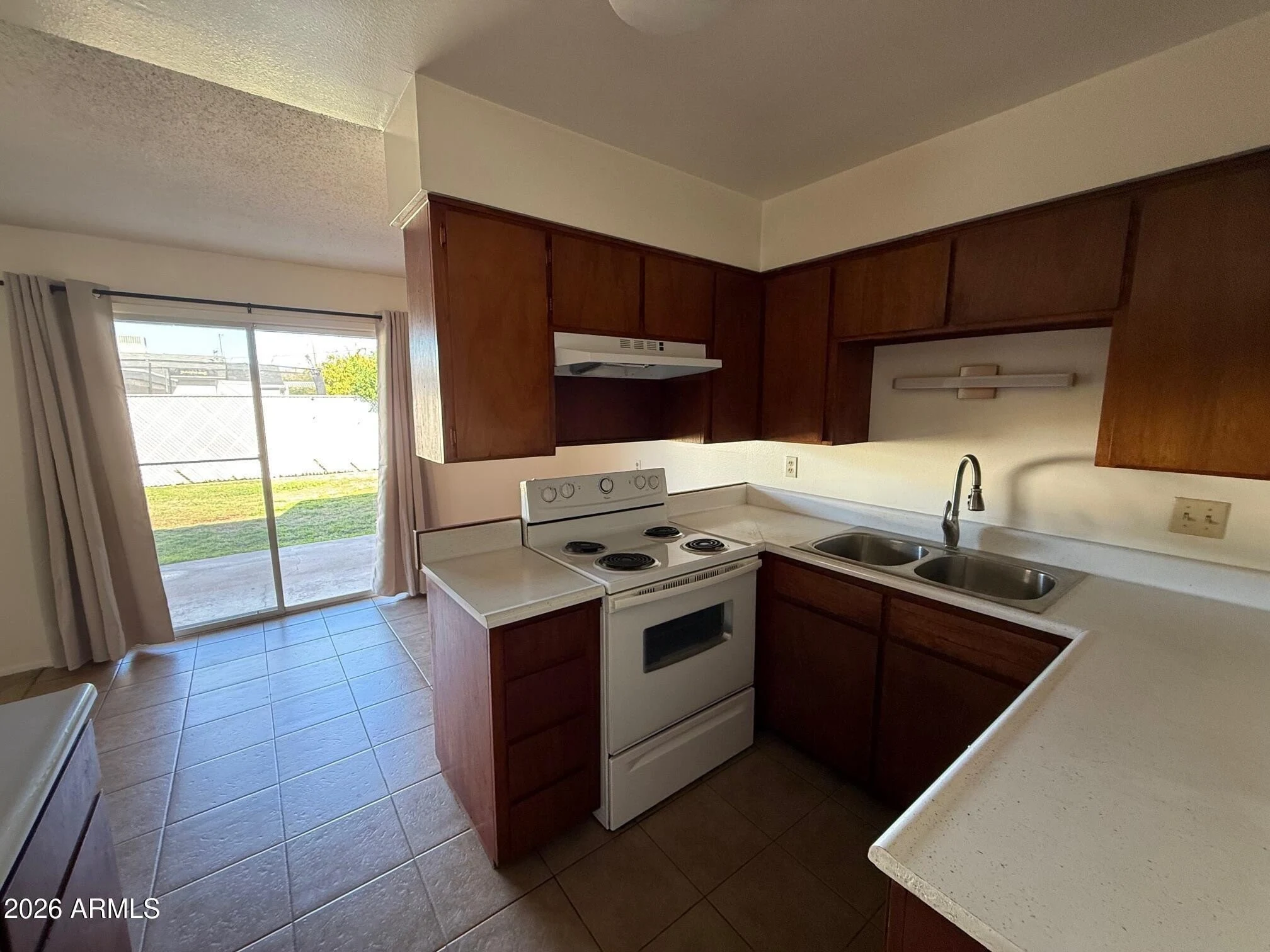 2617 N 48th St Phoenix, AZ 85008 photo 5