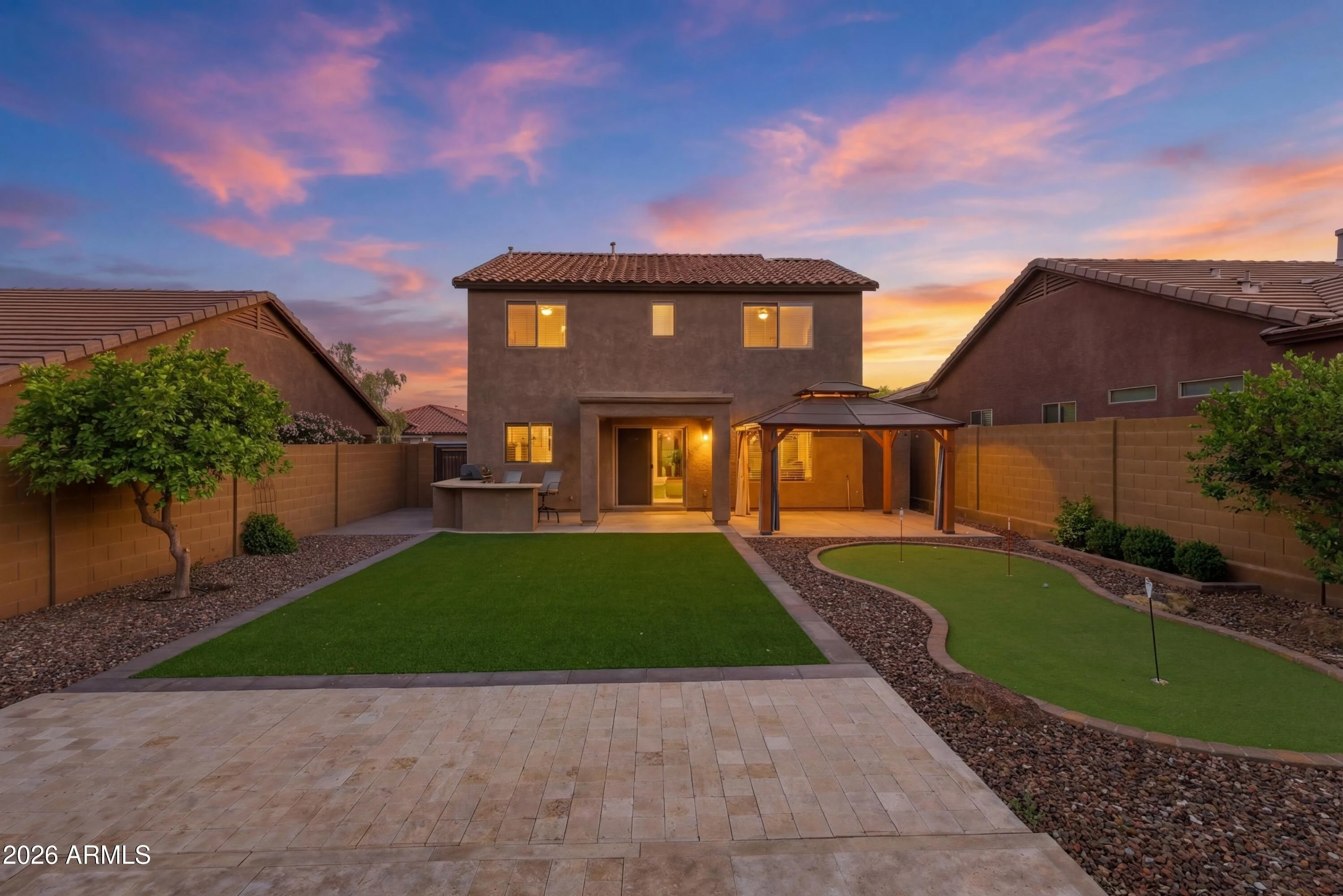 1717 W Buckhorn Trail Phoenix, AZ 85085 photo 2