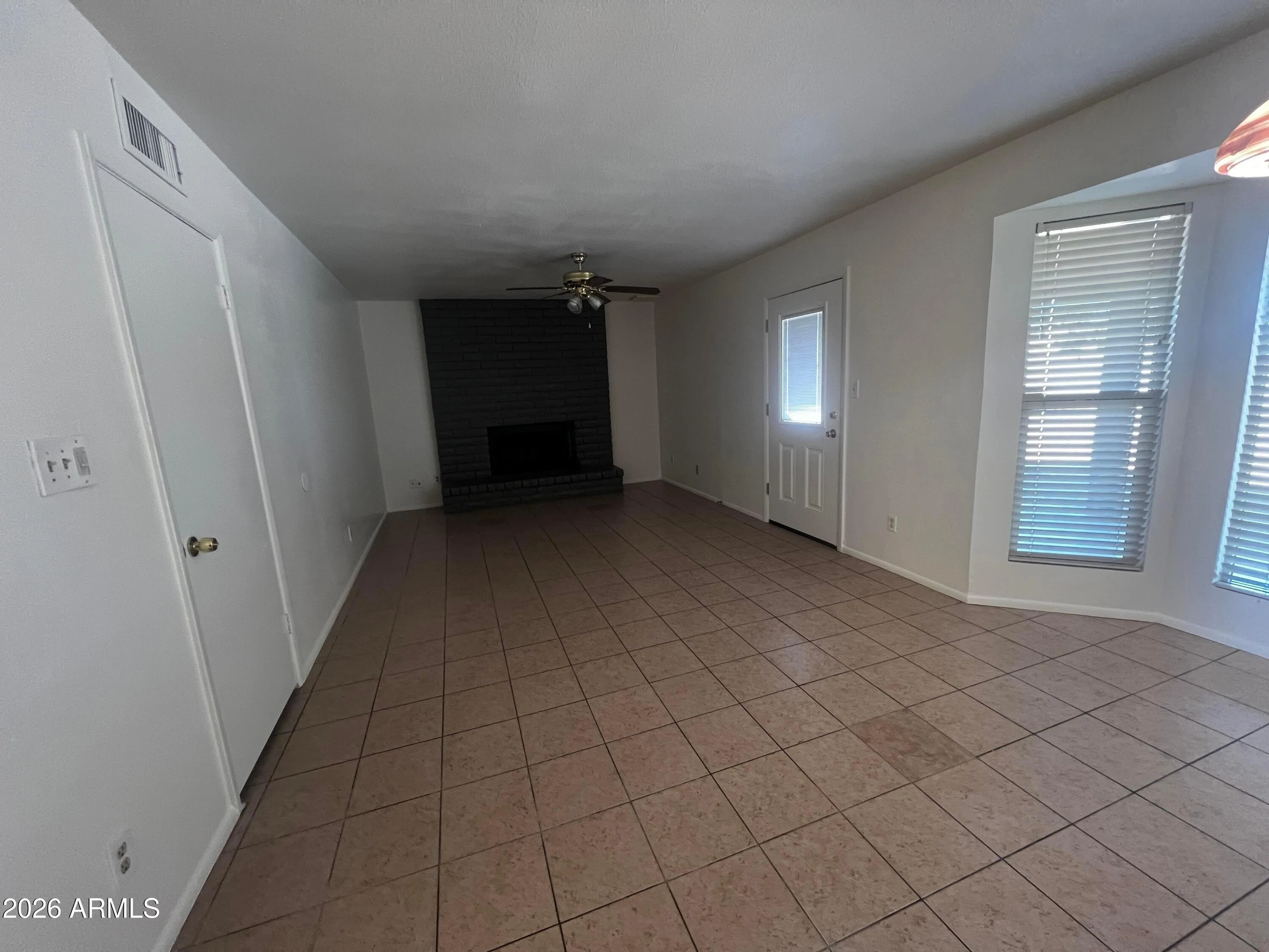 1550 W Knowles Ave Mesa, AZ 85202 photo 5