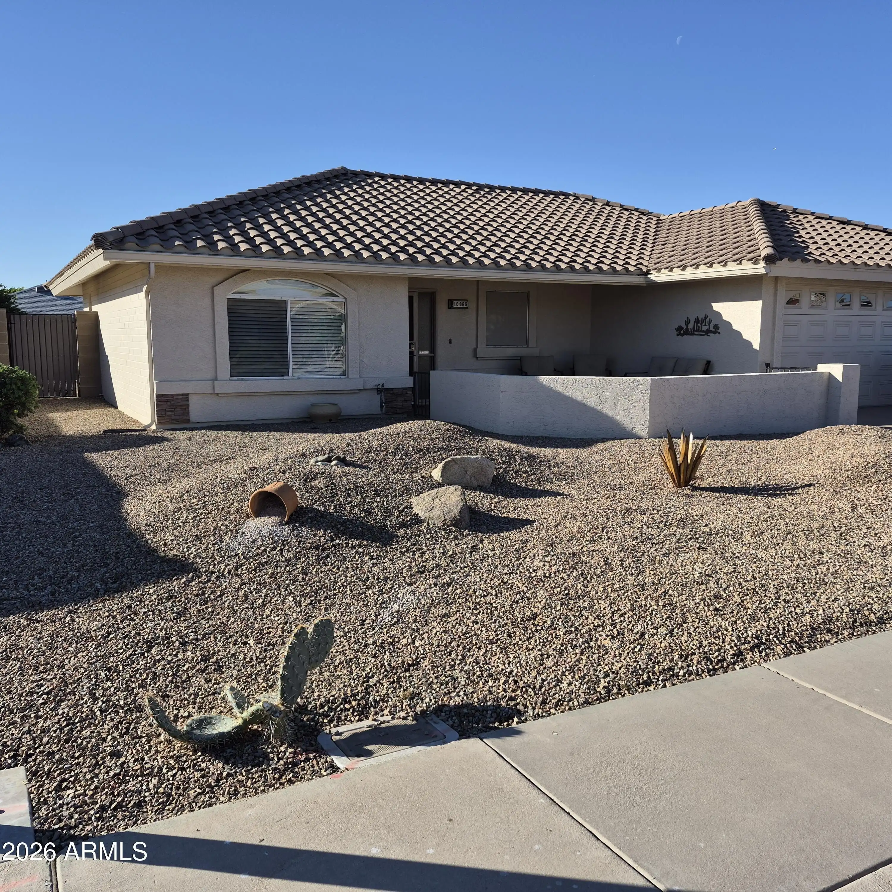 10865 E KEATS Avenue photo 2