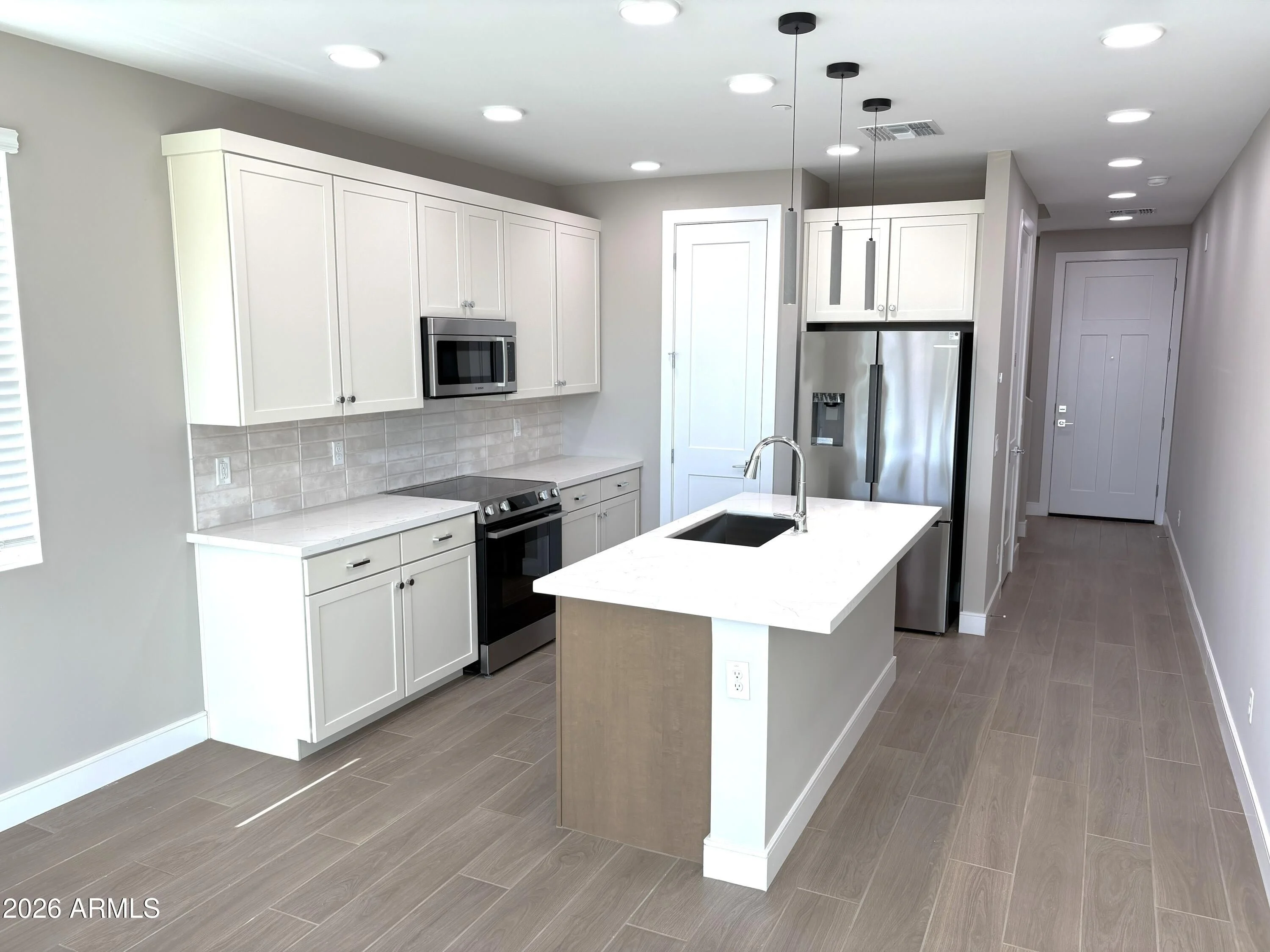 1009 E Pasadena Ave Phoenix, AZ 85014 photo 3