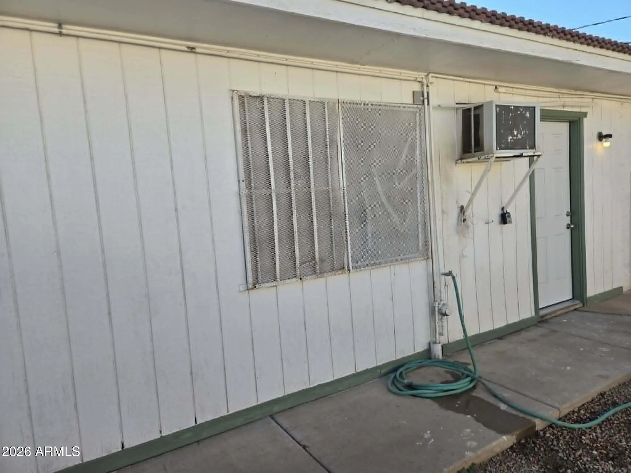 909 N Kadota Ave #1 photo 2