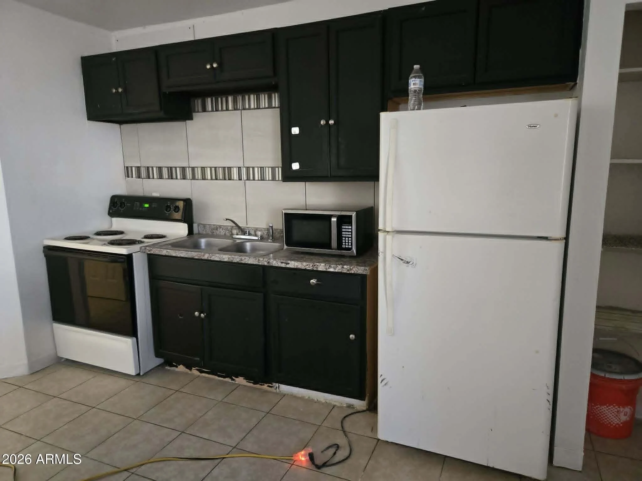 909 N Kadota Ave #1 photo 3