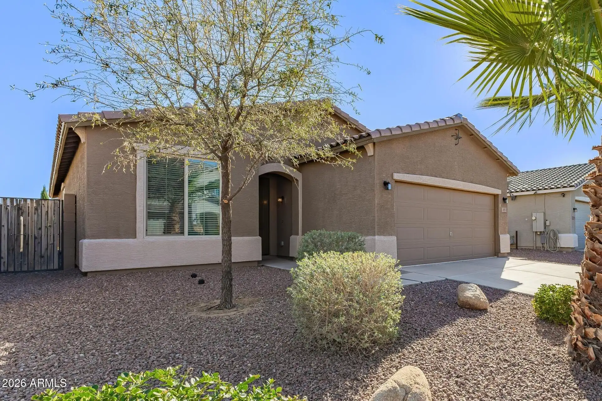 2057 W Kenton Way photo 2