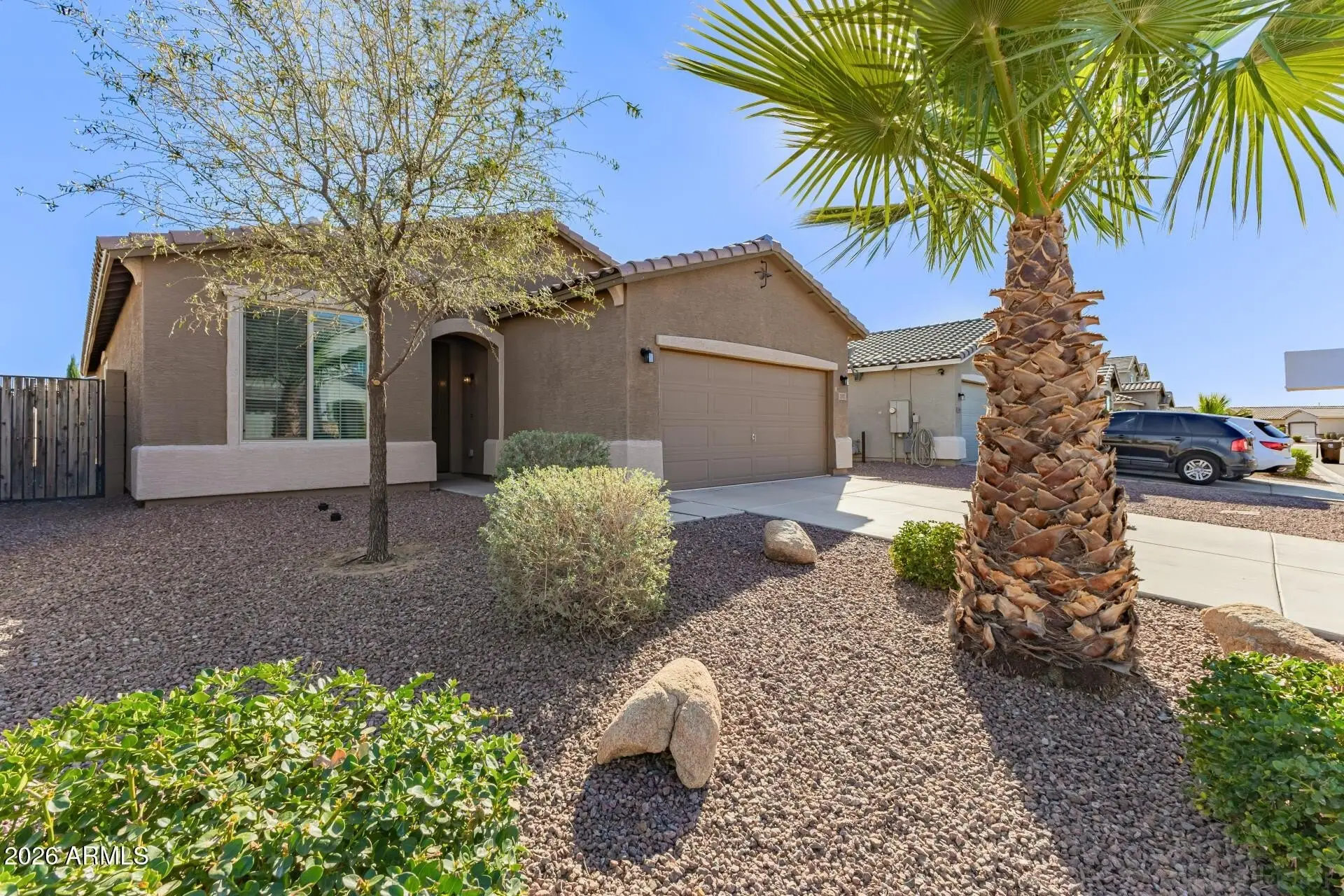 2057 W Kenton Way
