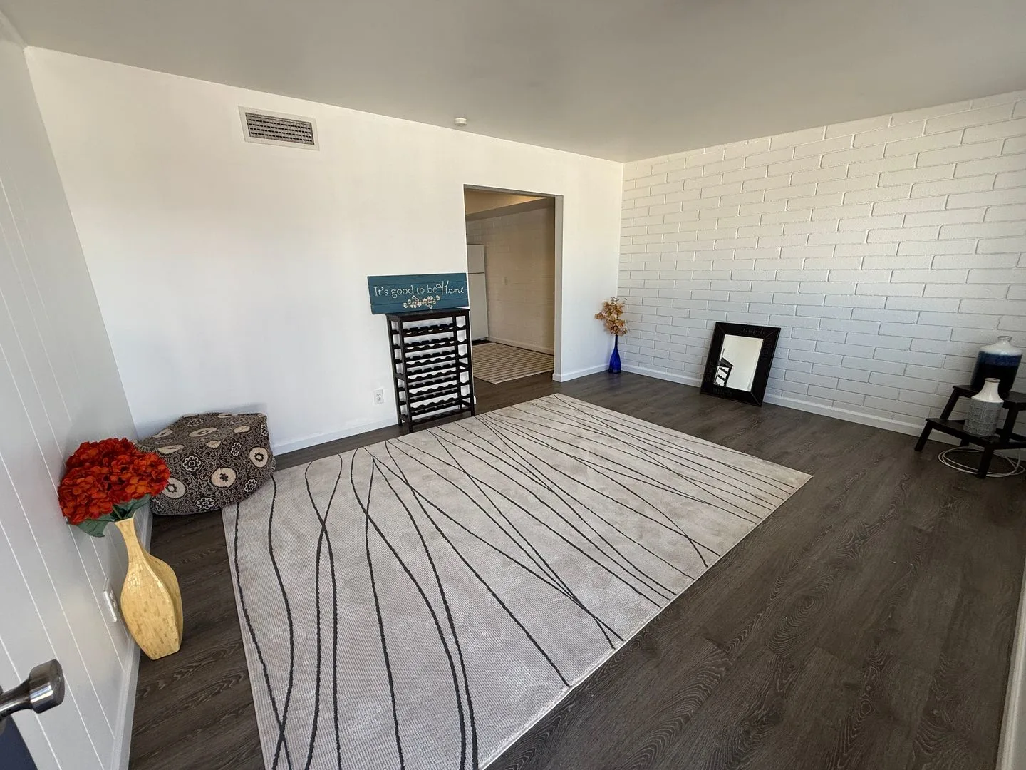 524 W Malibu Dr unit 4 photo 5