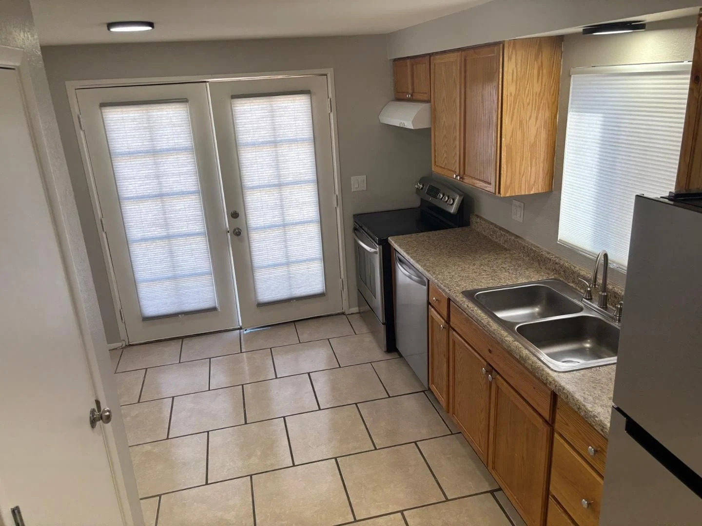 168 S 54th Street photo 3
