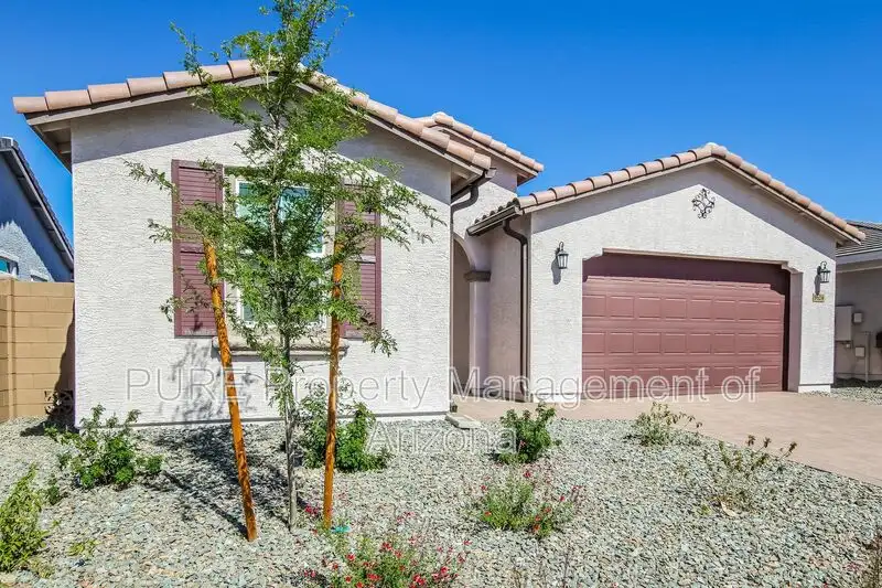 9524 W Flower St photo 3