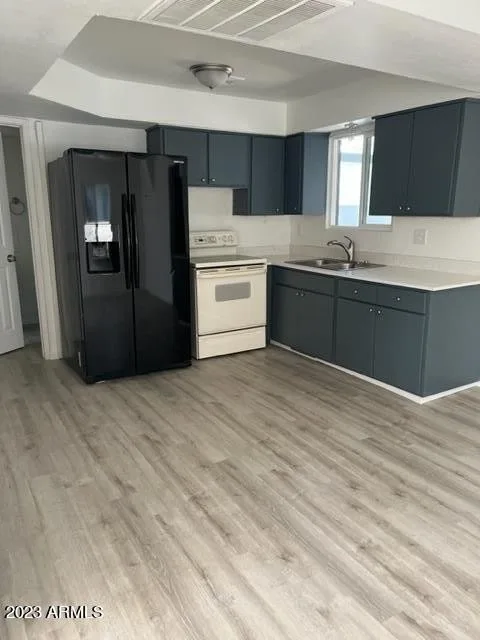 812 S Greenleaf Ln Avondale, AZ 85323 photo 4
