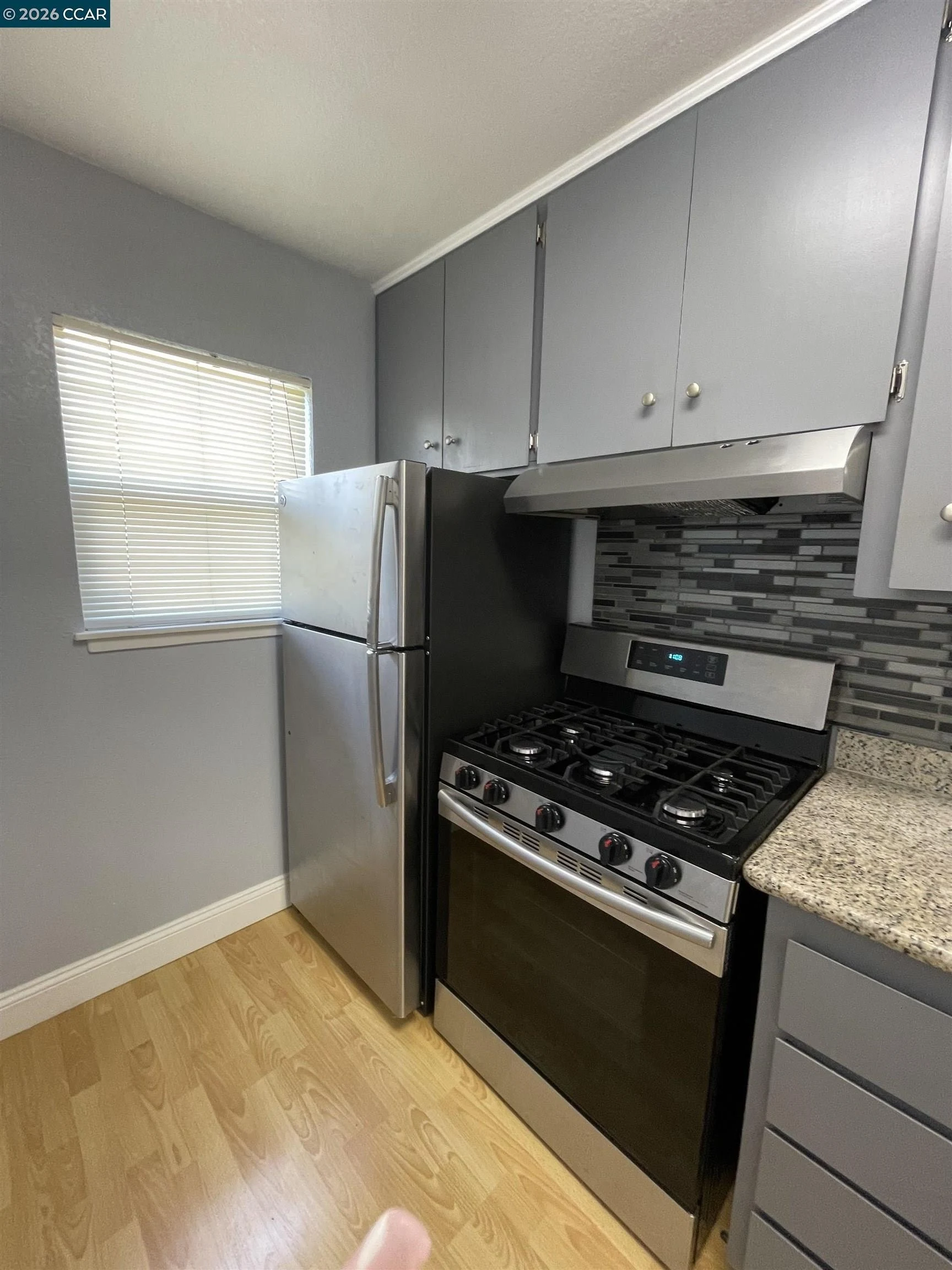 1705 Linden St Oakland, CA 94607 photo 3
