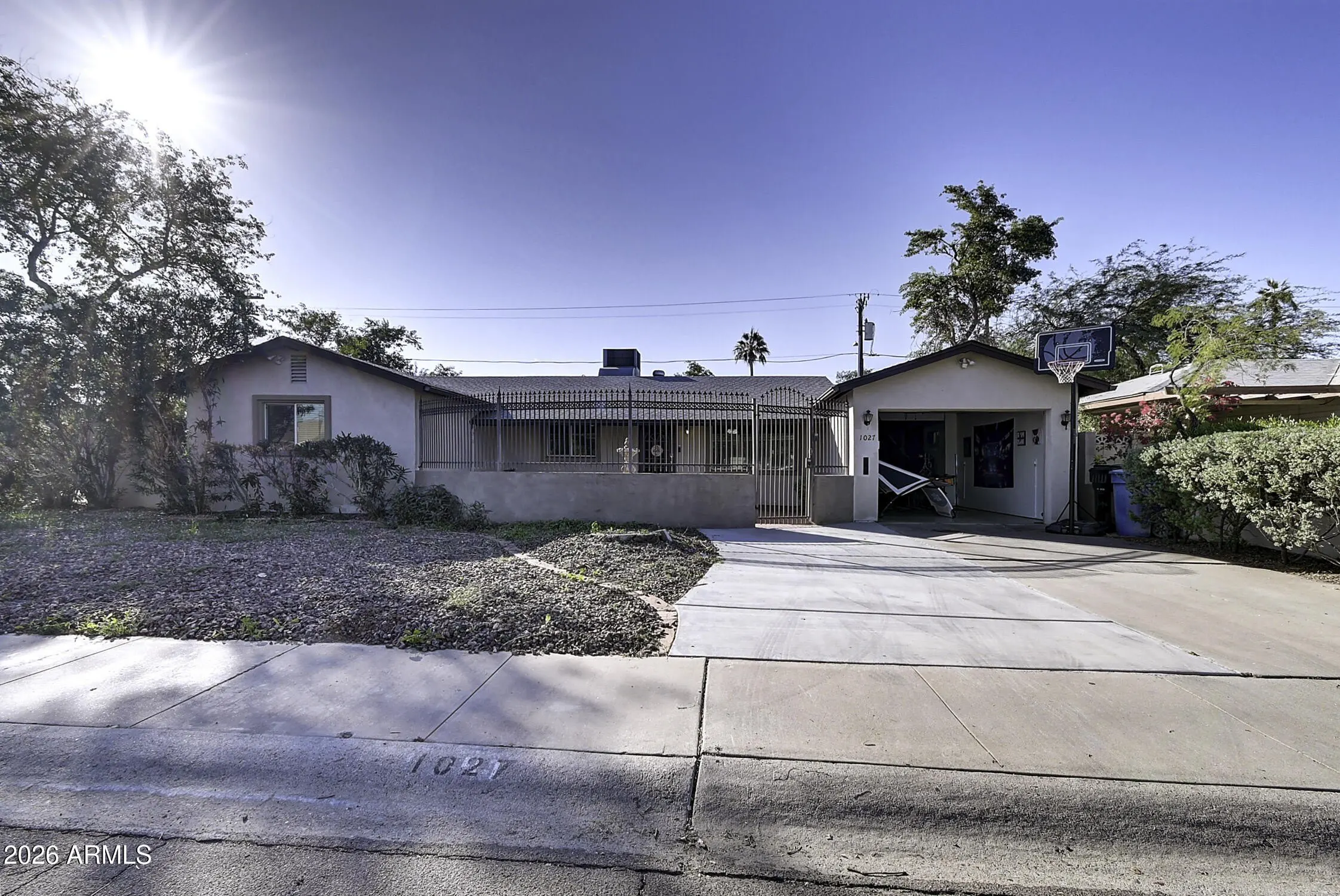1027 W 19th St Tempe, AZ 85281 photo 2