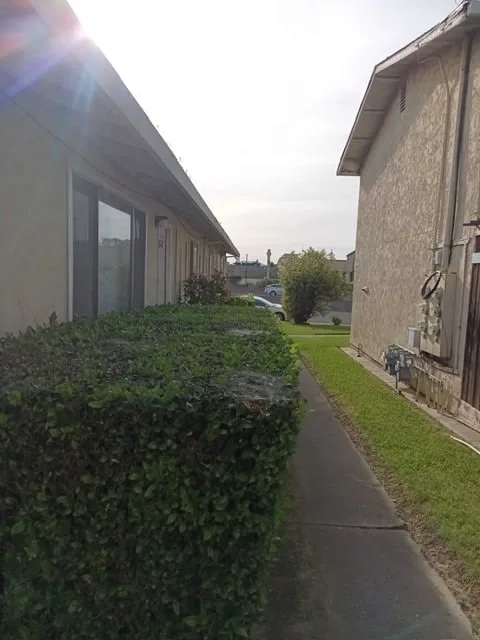 664 Lincoln Rd E, Unit 664 Rental photo 4