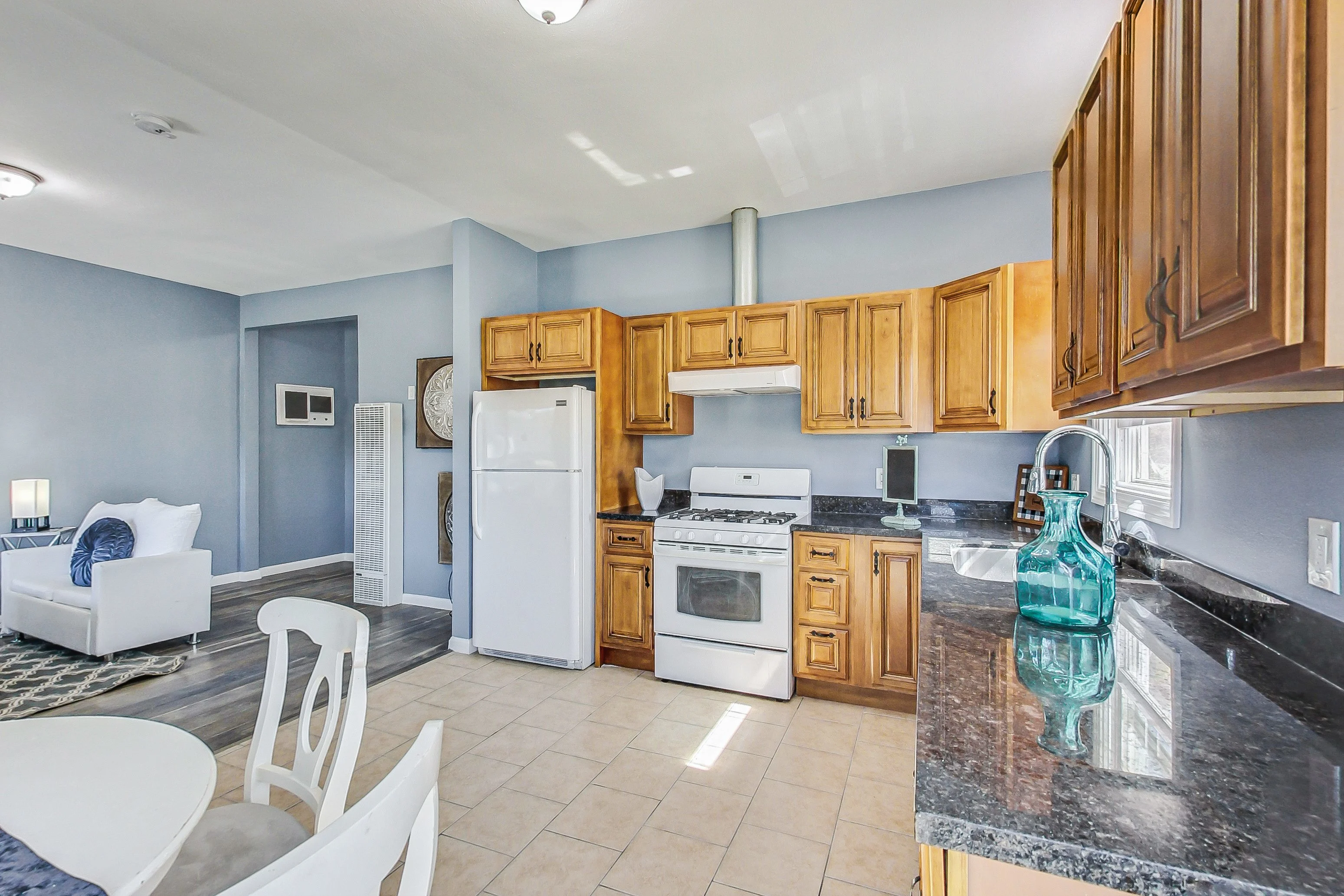 8600 Macarthur Boulevard photo 3