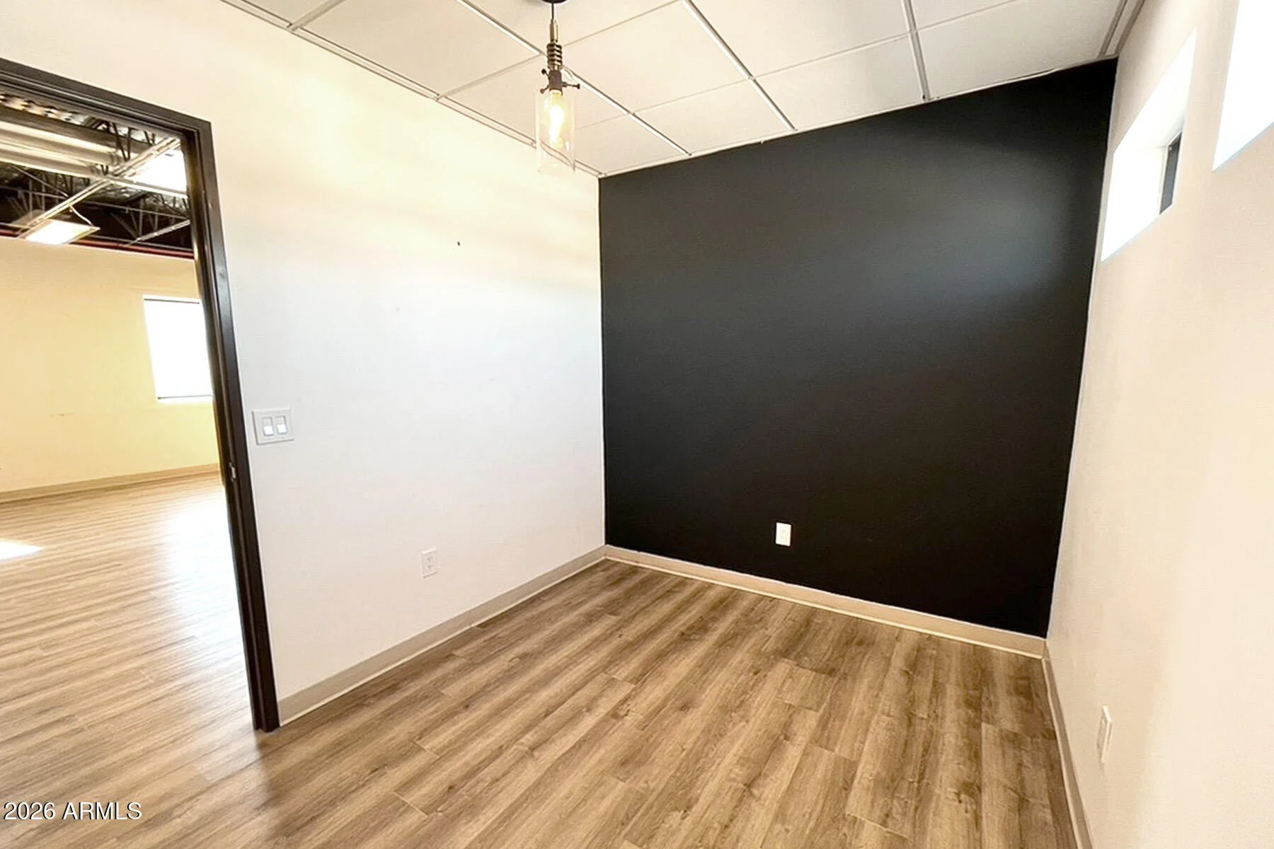 1805 W VAN BUREN Street photo 5