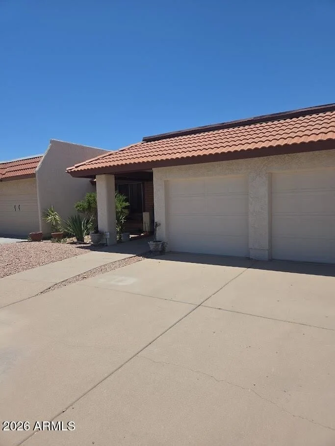 11226 S Tomi Dr Phoenix, AZ 85044 photo 2