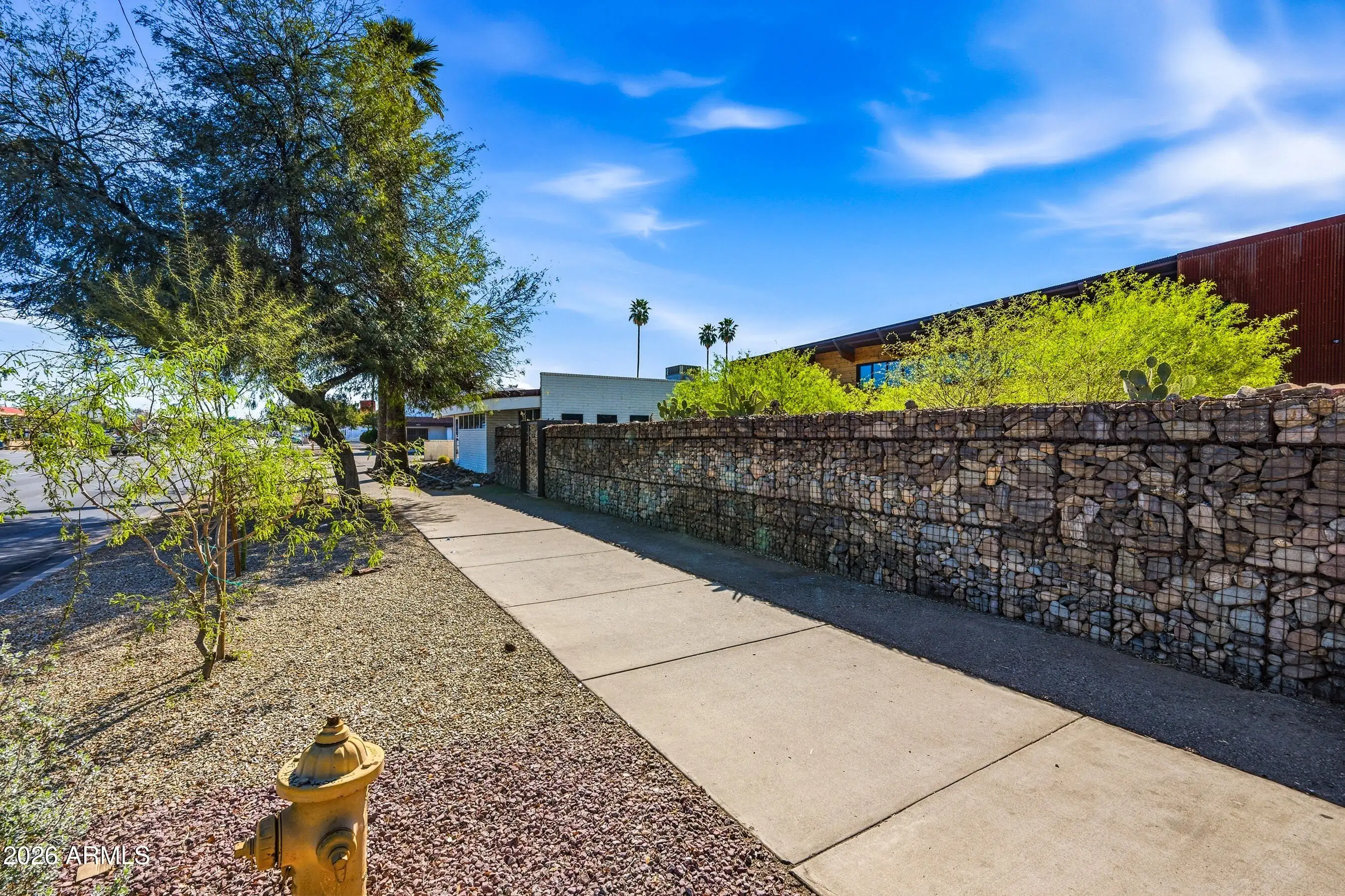 1055 E Indian School Road photo 3