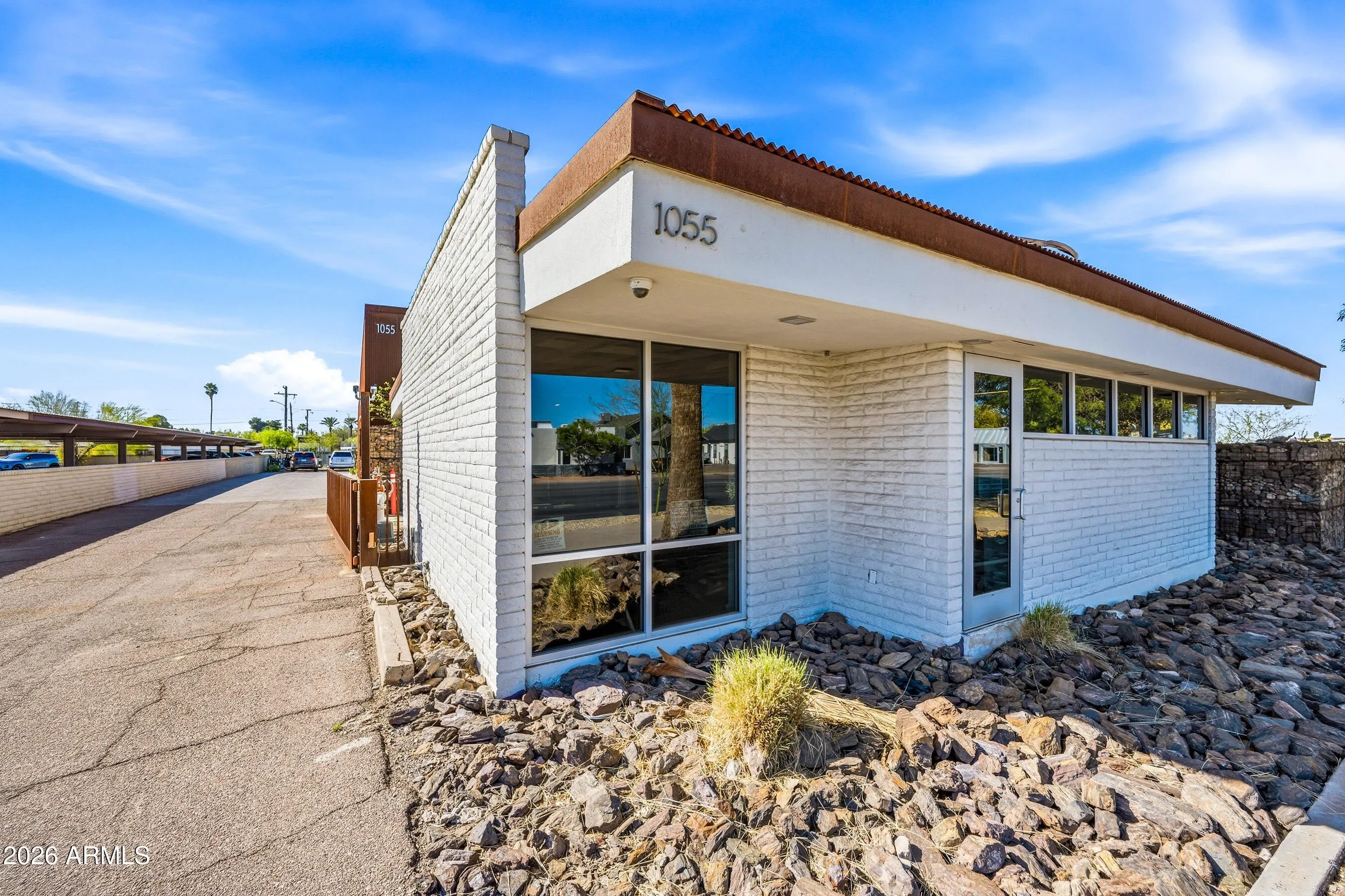 1055 E Indian School Road