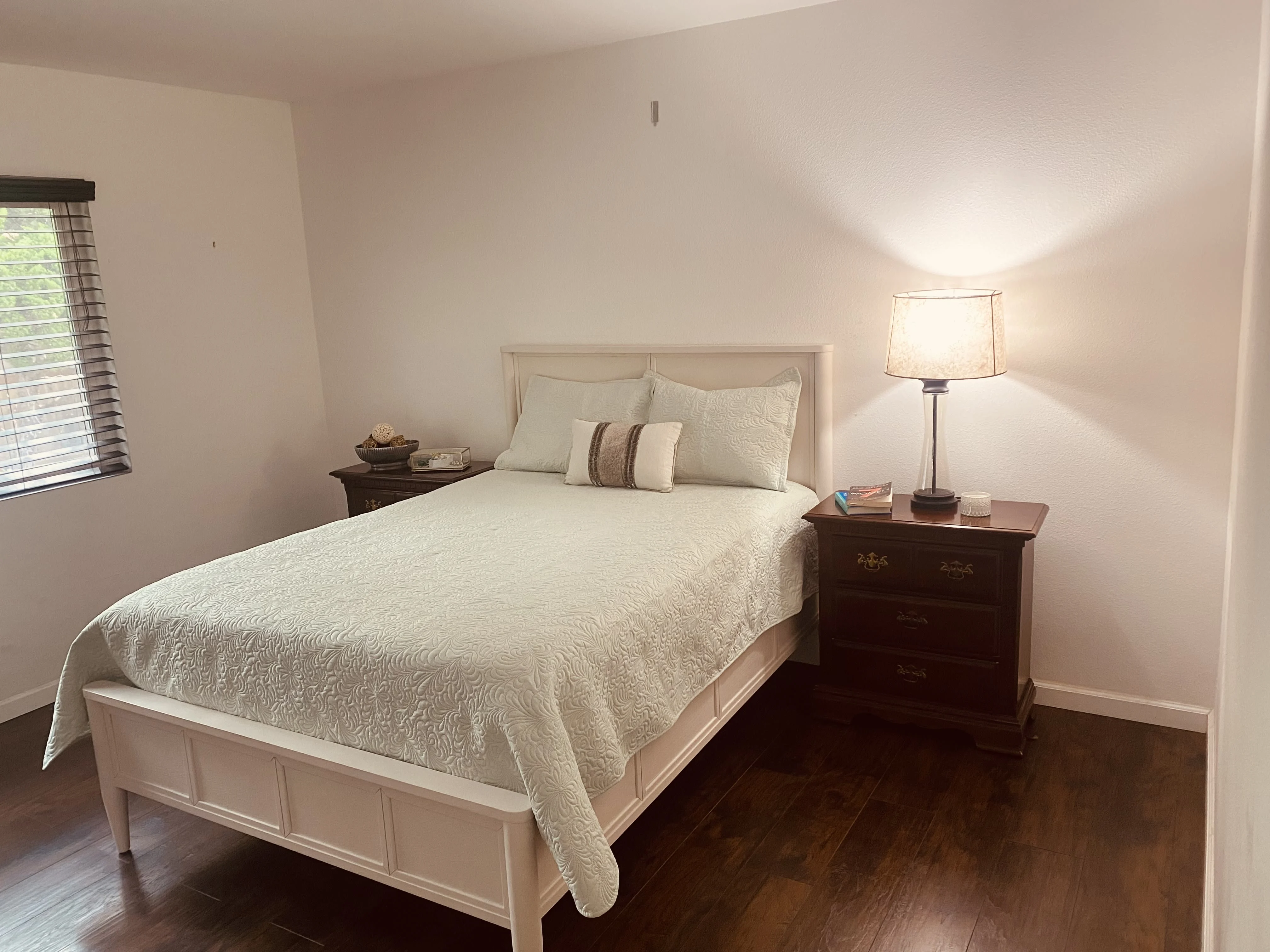 3060 Saddlewood Drive photo 5